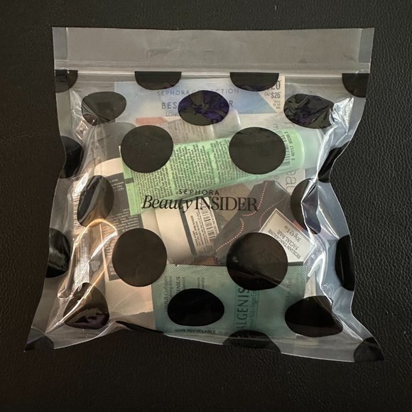 Sephora Sample Bag includes Nest soap and body cream - Picture 15 of 15